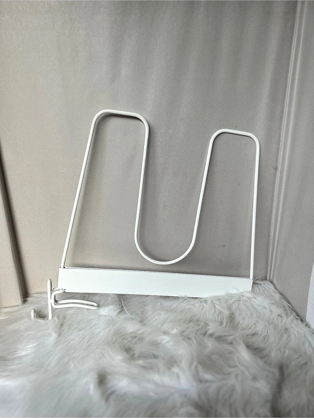 5x Closet shelf divider with hook